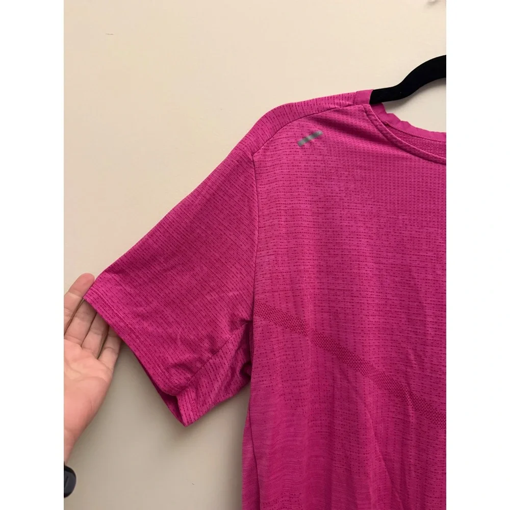 Nike Running Dri-FIT ADV Pink Short Sleeve Training Shirt CZ9046-614 Womens L